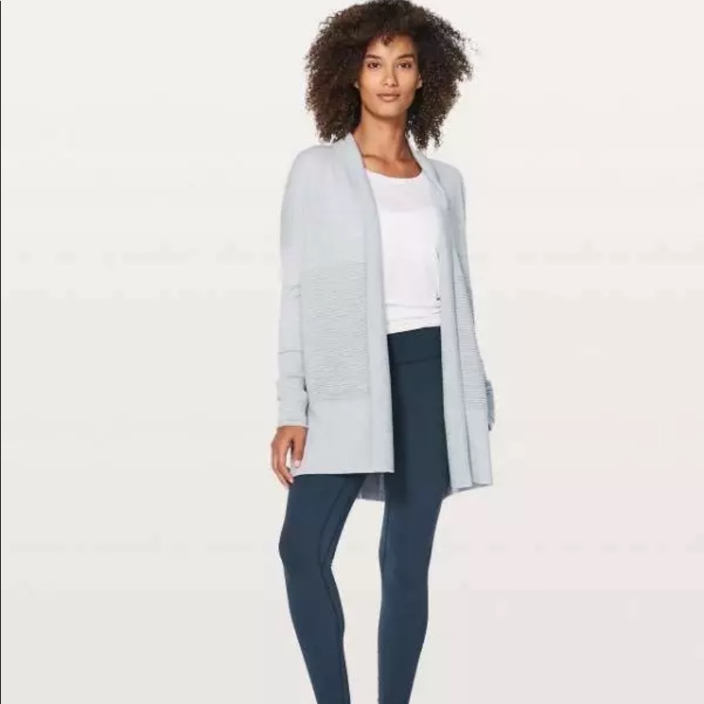 EUC lululemon Two- Way Sweater blue size 2